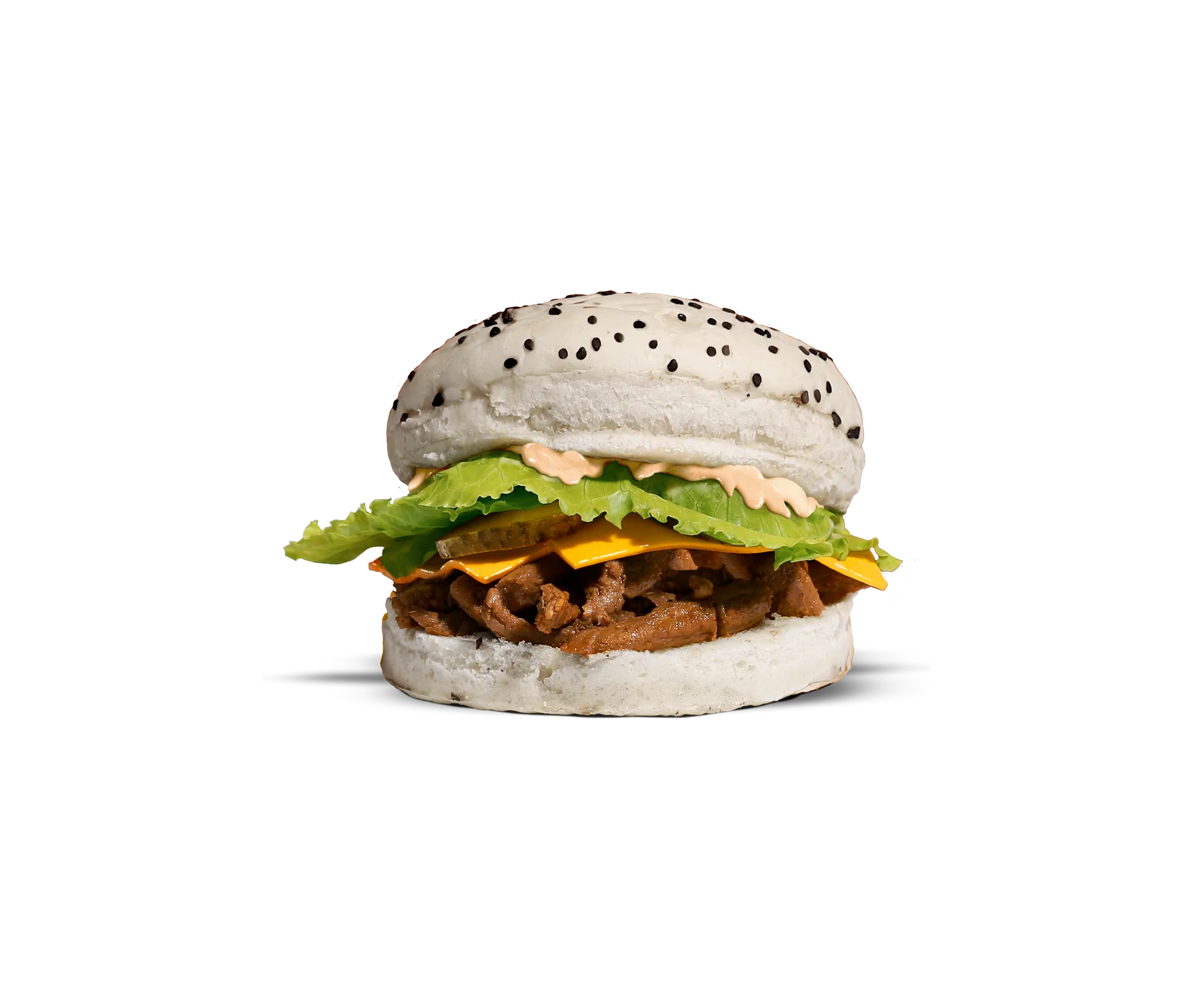 Bao vapeur au bœuf — brioche moelleuse garnie de bœuf mariné, légumes croquants, herbes fraîches et sauce maison — Krousty Sabaïdi.