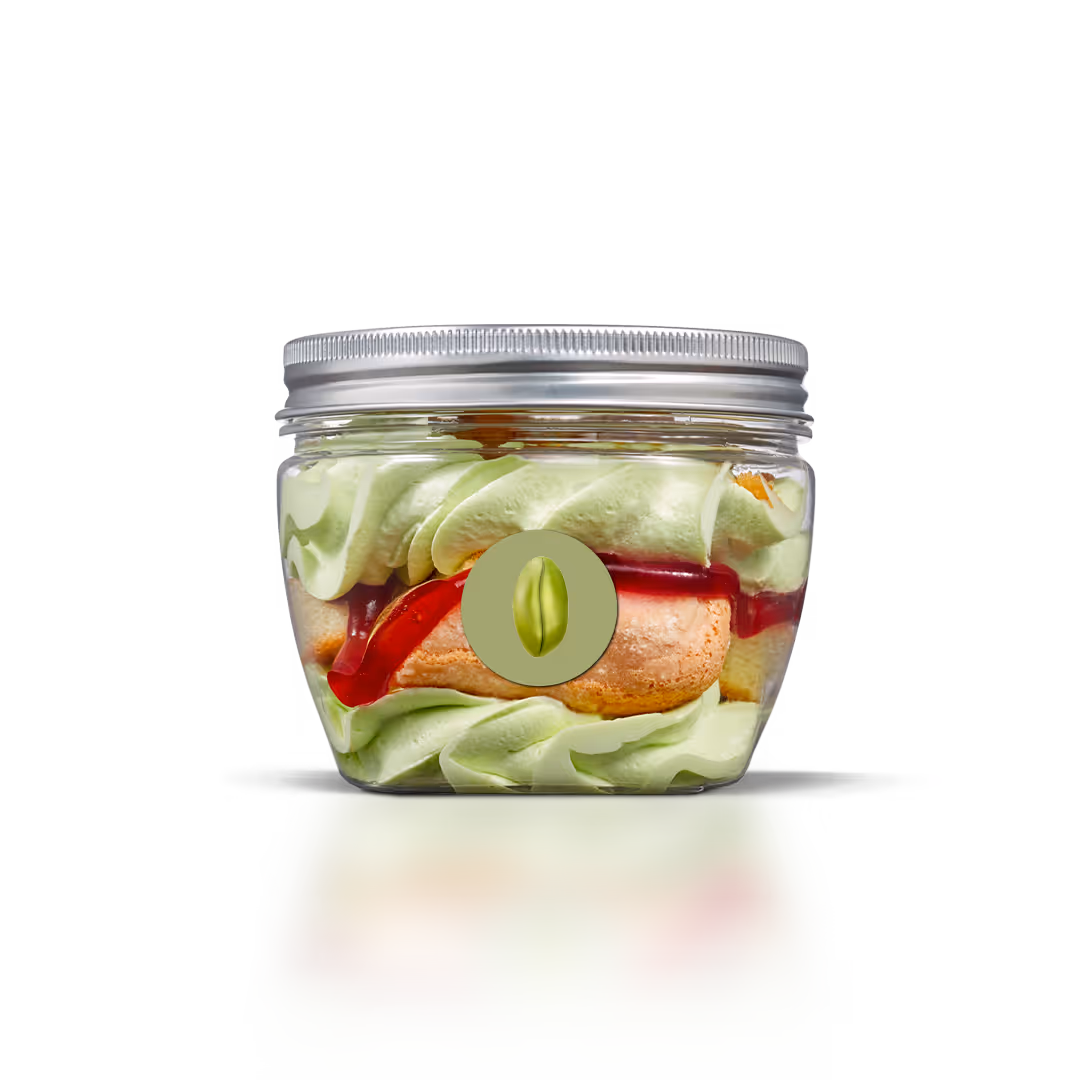 Tiramisu pistache — mascarpone onctueuse, biscuits imbibés, crème à la pistache, éclats de pistache torréfiée, cacao léger, dessert italien gourmand — Krousty Sabaïdi.